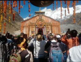 Kedarnath Dham kapat will be closed on Thursday | गुरुवार को बंद होंगे बाबा केदार के कपाट। 