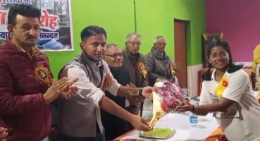 उत्तराखंड में बेटियों को बराबर का हक दिलाने के लिए हर रोज 60 किलोमीटर की दौड़ लगाती है अंजू राठौर ‌