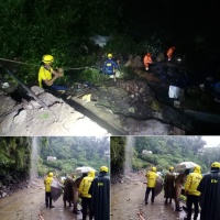 Rudraprayag: श्रीकेदारनाथ मार्ग पर गौरीकुंड में भूस्खलन से हुआ हादसा, SDRF चला रही सर्च ऑपरेशन।