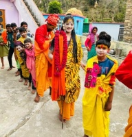 महाशिवरात्रि के धूमधाम से निकली शिव पार्वती बारात। 